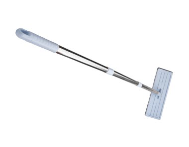 Mavi plastik paspas beyaz arkaplanda izole edildi