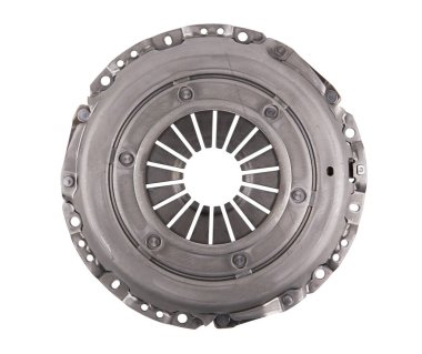 Araba motoru debriyajı beyaz arkaplanda izole edildi