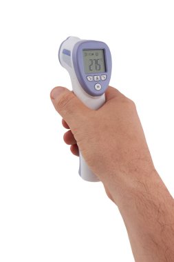 termómetro electrónico en mano aislada sobre fondo blanco