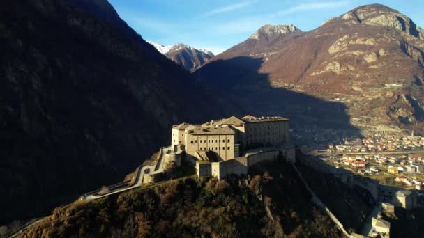 Famous Medieval Castles Valle Aosta Impressive Bard Fort Aerial Drone — Video Stock