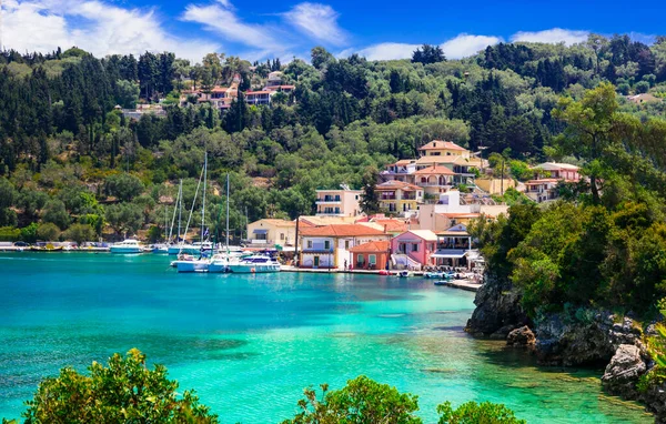 希腊的爱奥尼亚岛 美丽的帕克斯岛拉卡村美丽的绿松石湾和海滩 希腊夏季旅游目的地 — 图库照片