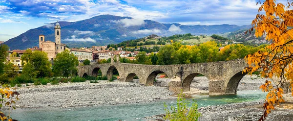 Bobbio Krásná Středověká Vesnice Borgo Emilia Romagna Itálii Panorama Starého — Stock fotografie