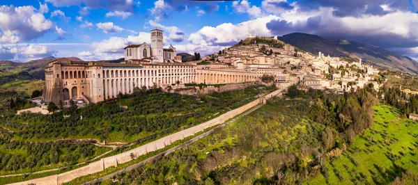 Působivé Středověké Město Assisi Umbrii Během Západu Slunce Itálie Letecký — Stock fotografie