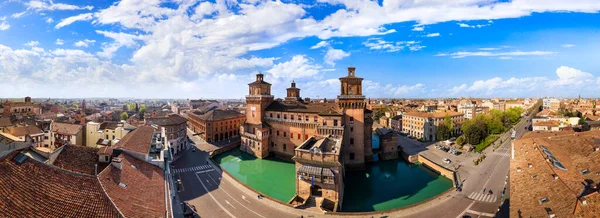Ferrara Όμορφη Μεσαιωνική Πόλη Στην Emilia Romagna Ιταλία Εναέρια Drone — Φωτογραφία Αρχείου