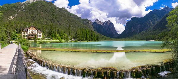 Самые Красивые Живописные Озера Северной Италии Lago Dobbiaco Val Pusteria — стоковое фото