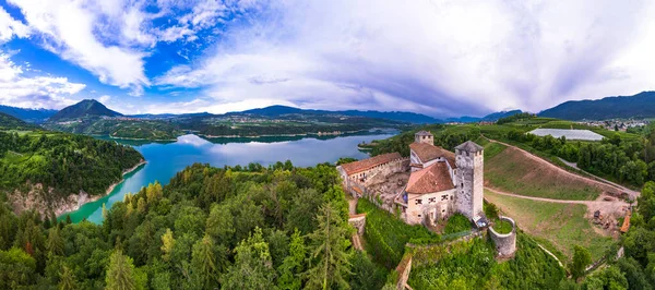 Most Famous Beautiful Medieval Castles Northern Italy Scenic Cles Castel — Stock Photo, Image
