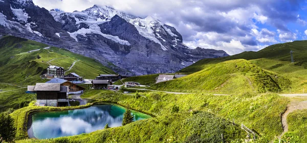 Fantastisk Schweizisk Natur Kleine Scheidegg Bergspass Som Löper Mellan Den — Stockfoto