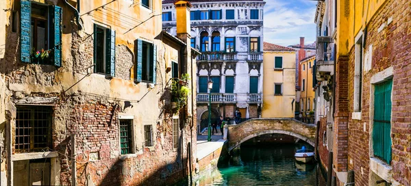 Ruas Canais Românticos Venezianos Pontes Cidade Veneza Itália — Fotografia de Stock
