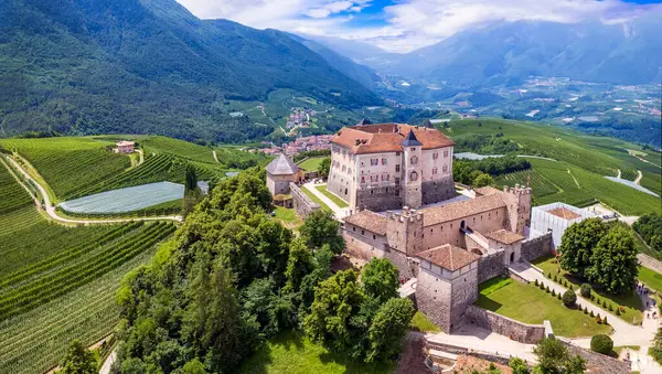 Medieval Beautiful Castles Northern Italy Splendid Thun Castel Amongst Apple — Stock Photo, Image