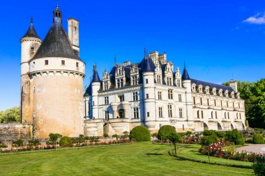 Fransa, Loire Vadisi kaleleri. Zarif Chenonceau şatosu. En güzel ve romantik Fransız kaleleri.