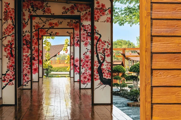 Kanchanaburi Thailand März 2023 Schöne Landschaft Mit Sehenswürdigkeiten Berühmter Restaurants — Stockfoto