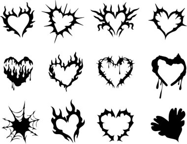 Gotik gotik rock punk tarzına sahip ikon bir kalp seti. Şık bir kalp dövmesi çıkartması. Alev alev yanan şekil. Düz simgeler vektör çizimleri şeffaf arkaplan üzerinde izole