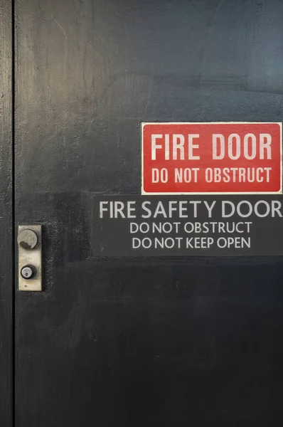 Black Fire Door Red White Warning Signage — Stock Photo, Image