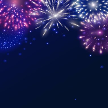 Parlak havai fişek patlamaları. Pembe, beyaz ve mavi fişekler. 4 Temmuz Noel ve Yeni Yıl Partisi için Noel süslemesi. Doğum günü davetiyeleri, düğün, diwali için şenlik arka planı.