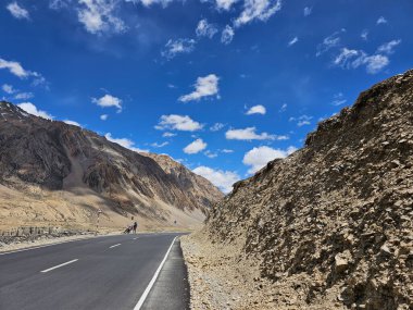 Dağların güzel manzarası