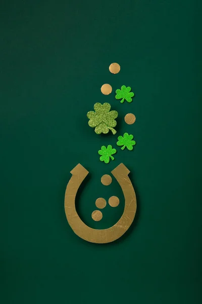 Patrick Day Celebration Concept Greeting Card Traditional Symbols Golden Horseshoe — Stock fotografie
