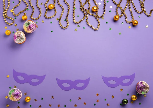 Mardi Gras King Cake Cupcake Muffins Masquerade Festival Carnival Mask — Foto de Stock