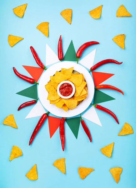 Μεξικάνικο Φόντο Φιέστα Παραδοσιακά Μεξικάνικα Nachos Chips Πιπεριές Τσίλι Και — Φωτογραφία Αρχείου