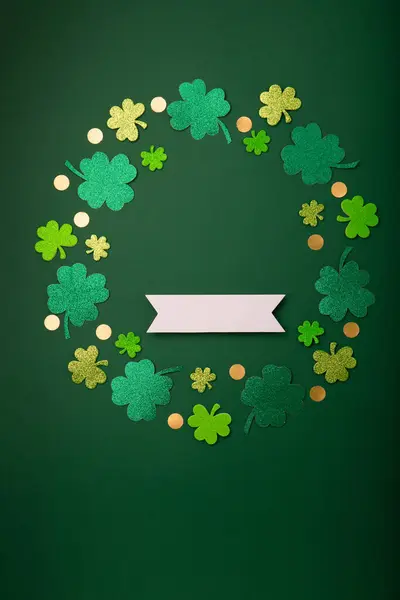 Tarjeta San Patricio Con Símbolos Tradicionales Para Fiesta Irlandesa Herradura —  Fotos de Stock