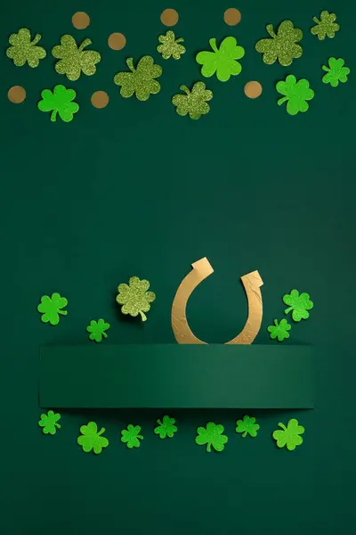 Patrick Day Celebration Card Holiday Concept Traditional Irish Symbols Golden — Stock Photo, Image