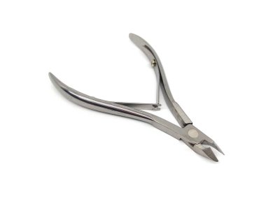 Paslanmaz çelik tırnak makası beyaz arka plan üzerinde izole.