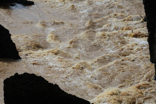Wody Płynącej Rzeki Wody Kanałów Rzecznych Woda Źródlana Powodzi — Zdjęcie stockowe