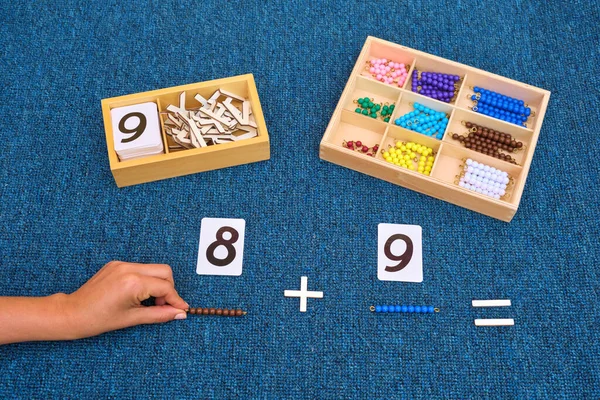 Montessori Material Zur Präsentation Von Ergänzungsmaßnahmen Schulen — Stockfoto