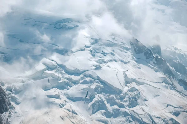 Espectacular Peñasco Montaña Entre Glaciares Los Alpes — Foto de Stock