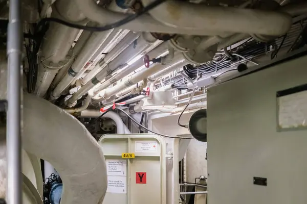 Diesel engines and power installation inside a ship.
