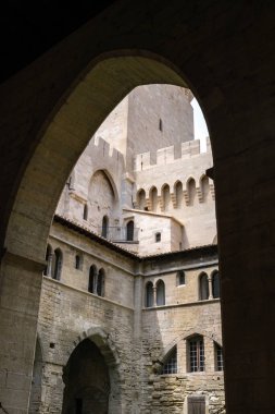 Avignon 'daki Papalık Sarayı' nın detayları.