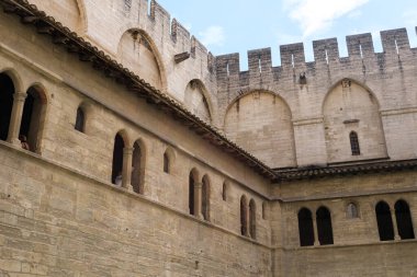 Avignon 'daki Papalık Sarayı' nın detayları.