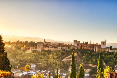 Alhambra Kalesi Hava Görüntüsü Sunrise, Granada, Endülüs, İspanya