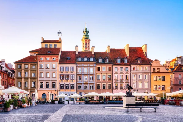 Praça Cidade Velha Varsóvia Durante Dia Ensolarado Polônia — Fotografia de Stock