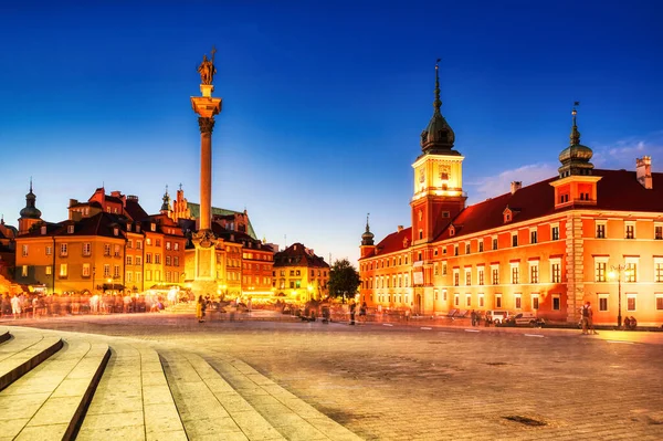 Varsóvia Old Town Sqaure Durante Anoitecer Polônia — Fotografia de Stock