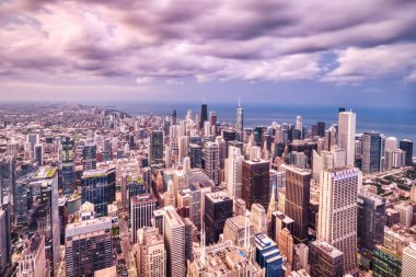 Chicago Havacılık Skyline View Sunset 'te Bulutlar, Illinois ile   