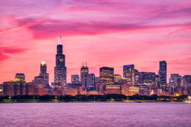 Chicago Skyline Michigan Gölü üzerinde Sunset, Illinois 