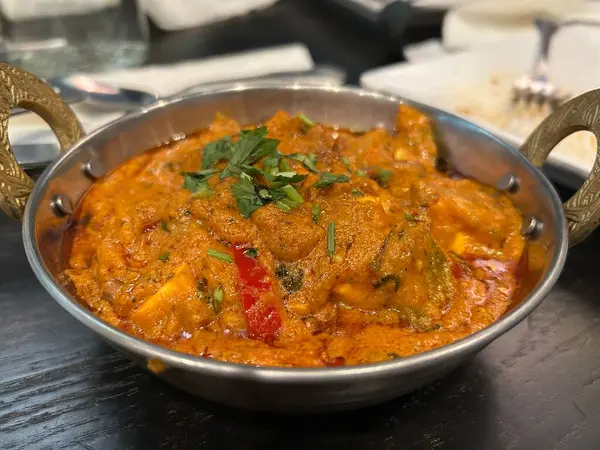 Lezzetli Asya yemeklerinin yakın görüntüsü