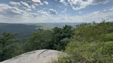 Dağların güzel manzarası
