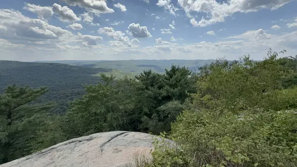 Dağların güzel manzarası