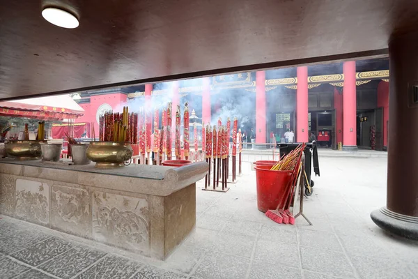Sha Tin Hong Kong Abril 2023 Muchos Incienso Templo Del —  Fotos de Stock