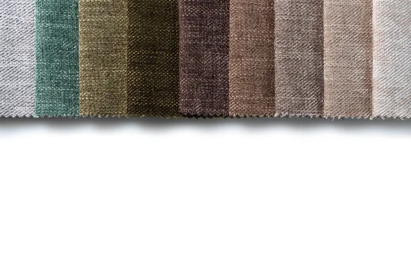 色彩斑斓的纺织品样品 在白色背景上分离 面料短袜 设置在不同的颜色选择 家具和室内装饰材料的多样性 复制空间 — 图库照片