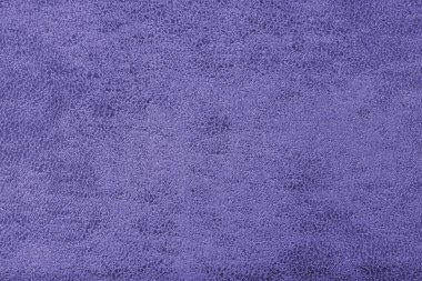 Soyut, pejmürde, kabartmalı gölgeli, mor süet kumaştan bir yapı, makro. Döşeme, dekoratif kumaş yapı, ev dekorasyonu için tuval. Arkaplan, arkaplan, duvar kağıdı.