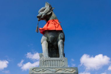 Fushimi Inari-taisha, Fushimi-ku, Kyoto, Kyoto, Japonya 'da bulunan kami Inari' nin baş mabedidir..