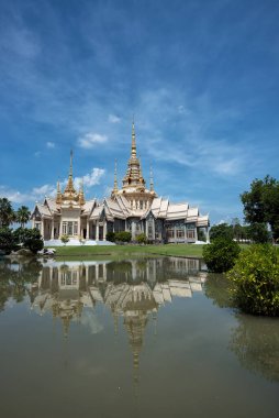 Wat Non Kum Tapınağı, Sikhio, Tayland Budist Tapınağı, Wat Non Kum Tapınağı, Tayland Nakhon Ratchasima 'nın ünlü yeri.