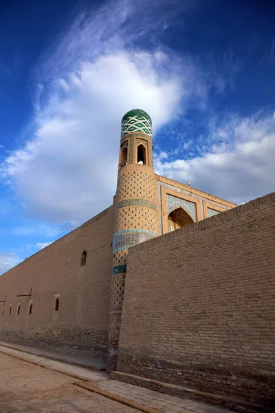 乌兹别克斯坦Khiva Allakuli Khan的Madrasah 教科文组织纪念碑 免版税图库图片