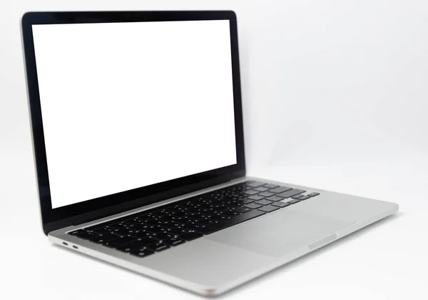 Computer Laptop Leeg Scherm Witte Achtergrond Zakelijke Technologie — Stockfoto