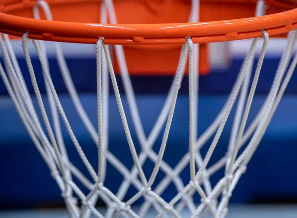 Basketbalnet Geïsoleerd Blauwe Achtergrond Professioneel Sportconcept Horizontale Sportposter Wenskaarten Headers — Stockfoto