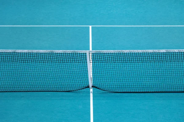 ミントカラーパドルテニスネットとカーペットコート テニス競技の概念 水平スポーツのテーマのポスター グリーティングカード ヘッダー ウェブサイトとアプリ — ストック写真