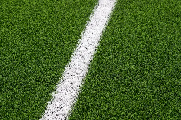 Зеленая Синтетическая Трава Спортивного Поля Белой Линией Выстрел Сверху Футбол Стоковое Изображение