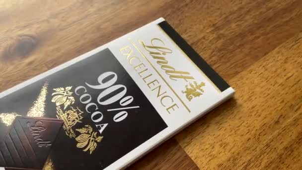 Lindt Excellence Dark Cocoa Chocolate Bar — Stock Video